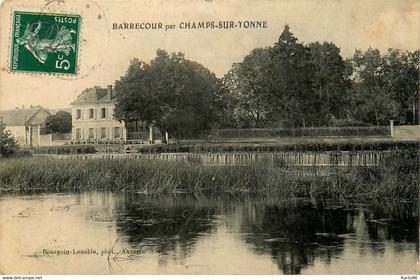 champs sur yonne * village hameau barrecour