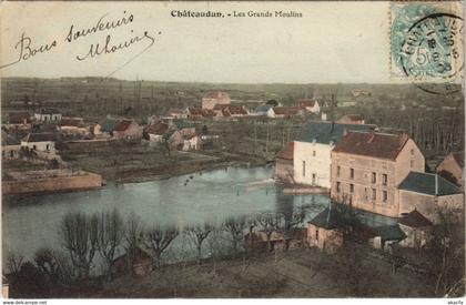 CPA CHATEAUDUN - Les Grands Moulins (33731)