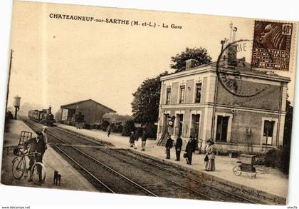 CPA CHATEAUNEUF-sur-SARTHE - La Gare (165369)