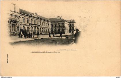 CPA CHATELLERAULT - Palais de Justice (111795)