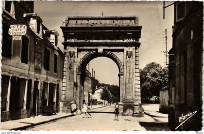 CPA Chatillon-sur-Seine - La porte de Paris (103288)