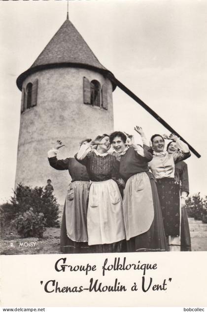 CHENAS (Rhône): Groupe folklorique "Chenas-Moulin à Vent"