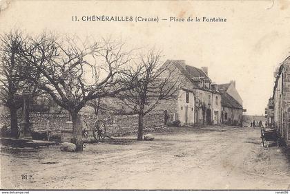 cp 23 CHENERAILLES place de la Fontaine / habitations  ( au dos adr GUET LAVAVEIX signé Marie Labressière )