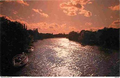 94 - Chennevières sur Marne - La Marne - Vue du Pont de Chennevières entre la Varenne St-Hilaire et Chenevières sur Marn