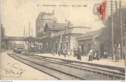 CPA Colombes La Gare