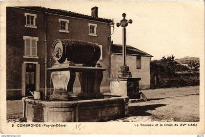 CPA Combronde Le Tonneau et la Croix (1390076)