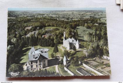 Cpm 1967, Commentry, château de Montarièges, vue aérienne, Allier 03