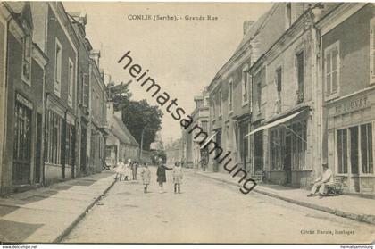 Conlie - Sarthe - Grande Rue