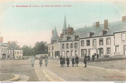 28 - EURE ET LOIR - COURTALAIN - place des Halles - maison DUPONT, quincaillier- version colorisée- 10723