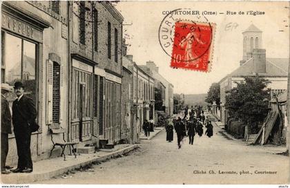 CPA AK Courtomer - Rue de l'Église (435820)