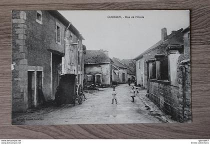 COUSSEY (88) - RUE DE L'ECOLE