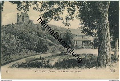 Creuse - Crozant - L'Hotel des Ruines