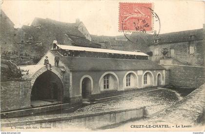 CRUZY LE CHATEL le lavoir