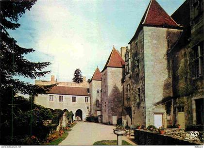 18 - Culan - Le Château - Cour d'Honneur - CPM - Carte Neuve - Voir Scans Recto-Verso