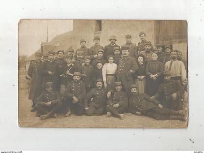 DECIZE (NIEVRE) ? CARTE PHOTO AVEC MILITAIRES FRANCAIS (PHOTO ROUAULT DECIZE)