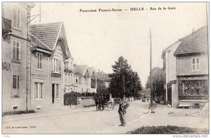 DELLE RUE DE LA GARE