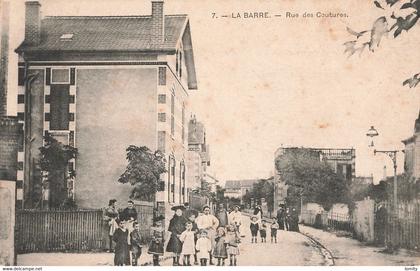 95 La Barre CPA  rue des Coutures , Deuil la barre