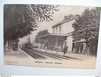 CPA  Dormans  Gare Est intérieur