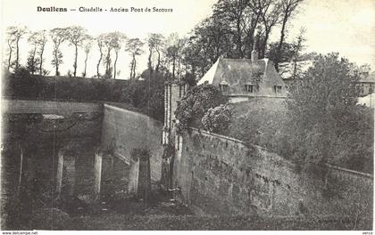 Carte Postale  ANCIENNE de  DOULLENS