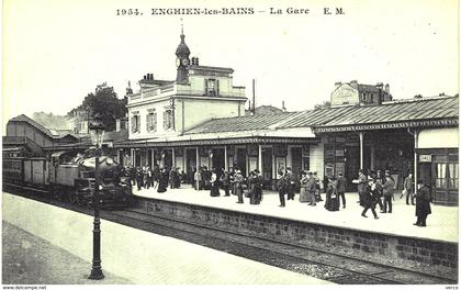 Carte Postale ANCIENNE de ENGHIEN les BAINS -  la Gare