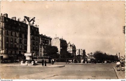 CPA ENGHIEN-les-BAINS - La Place Foch (107233)