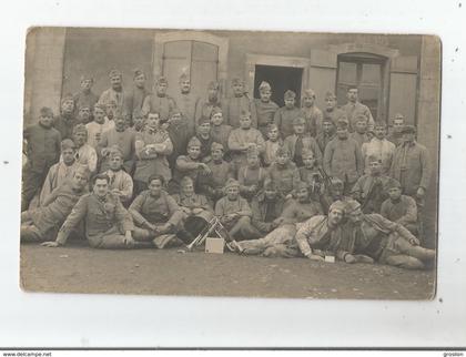 EPINAL (VOSGES) CARTE PHOTO AVEC MILITAIRES (PHOTO P MAILLET EPINAL)