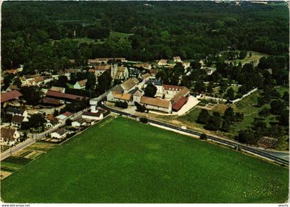 CPM Ermenonville Vue aerienne FRANCE (1014686)