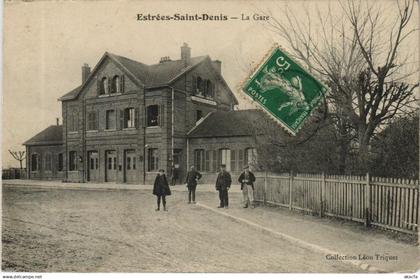 CPA ESTREES-SAINT-DENIS La Gare (1207198)