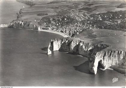 CPSM Etretat Vue aérienne