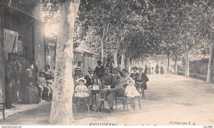 EYGUIERES - Avenue de la Gare