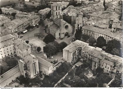 CPSM Forcalquier La Cathédrale vue aérienne