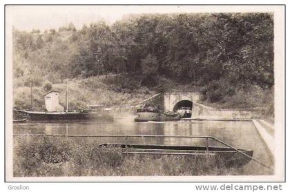 FOUG LA VOUTE DU CANAL (CANAL ET PENICHES)