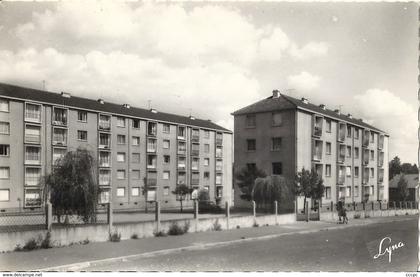 CPSM Garches Les Immeubles avenue Lyautey