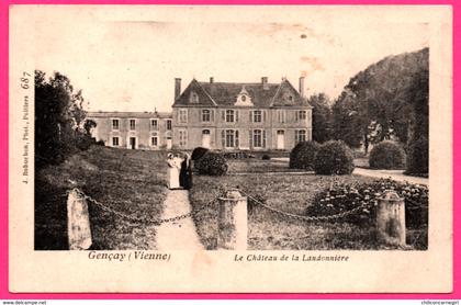 Gençay - Le Château de la Laudonnière - Animée - Photo J. ROBUCHON