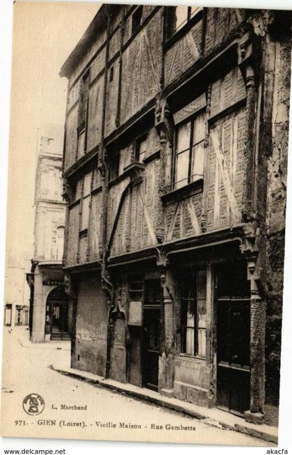 CPA GIEN - Rue Gambetta (271181)