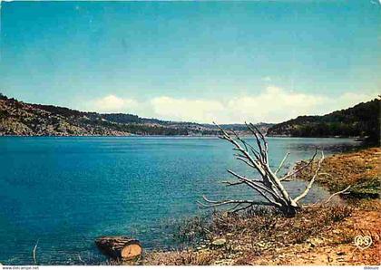 04 - Gréoux les Bains - Vue sur le Lac - CPM - Voir Scans Recto-Verso