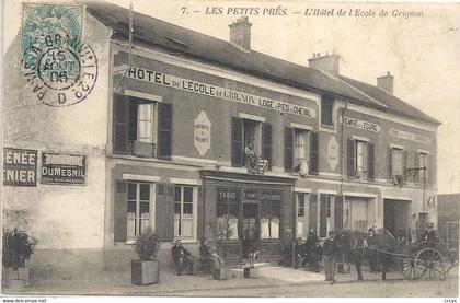 CPA Grignon Les Petits Prés - L'Hôtel de l'Ecole de Grignon