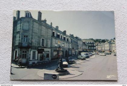 Cpm 1988, Gueret, la place du marché, Creuse 23