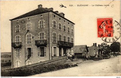 CPA AK GUERIGNY - Le Chateau carre (456534)