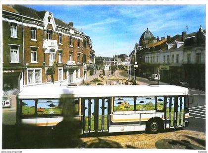 BUS - HENIN BEAUMONT  (Magasins Doigts de fée et Crédit Lyonnais)  1987 (Légère usure contour)