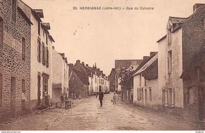 HERBIGNAC    RUE DU CALVAIRE