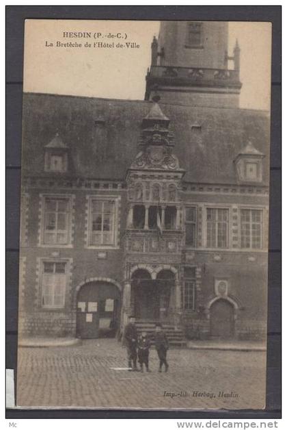 62 - Hesdin - La Breteche de l'Hotel de Ville - Animée - Enfants - RARE ! - Imp. Lib. Herbay, Hesdin