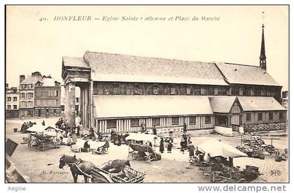 CALVADOS -ref no 14030- honfleur - eglise sainte catherine et place du marché- plan marché - bon etat