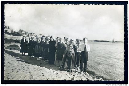 Cpsm  du 29 Ile de Batz -- jeune Groupe folklorique des écoles publiques    AA22