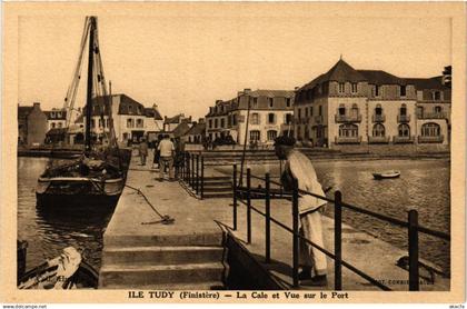 CPA Ile TUDY - le Port a Marée Basse (252670)