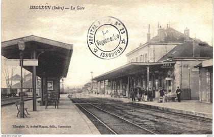 Carte POSTALE  Ancienne de  ISSOUDUN - La gare