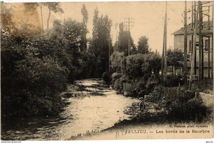 CPA JALLIEU - Les bords de la Bourbre (583545)