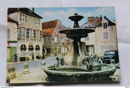 Cpm, l'Isle sur Serein, la fontaine et l'hôtel des Epis d'Or, Yonne 89