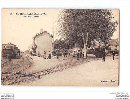 CPA 38 la Côte Saint André la gare des trams