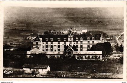 CPA La Cote-Saint-Andre - Chateau Louis XI FRANCE (961539)